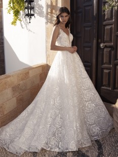 SAKURA V-Neck Lace A-Line Wedding Dress