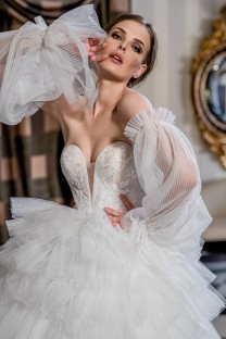 RAFAELA Detachable Sleeves V-Neck Tulle and Lace Wedding Dress