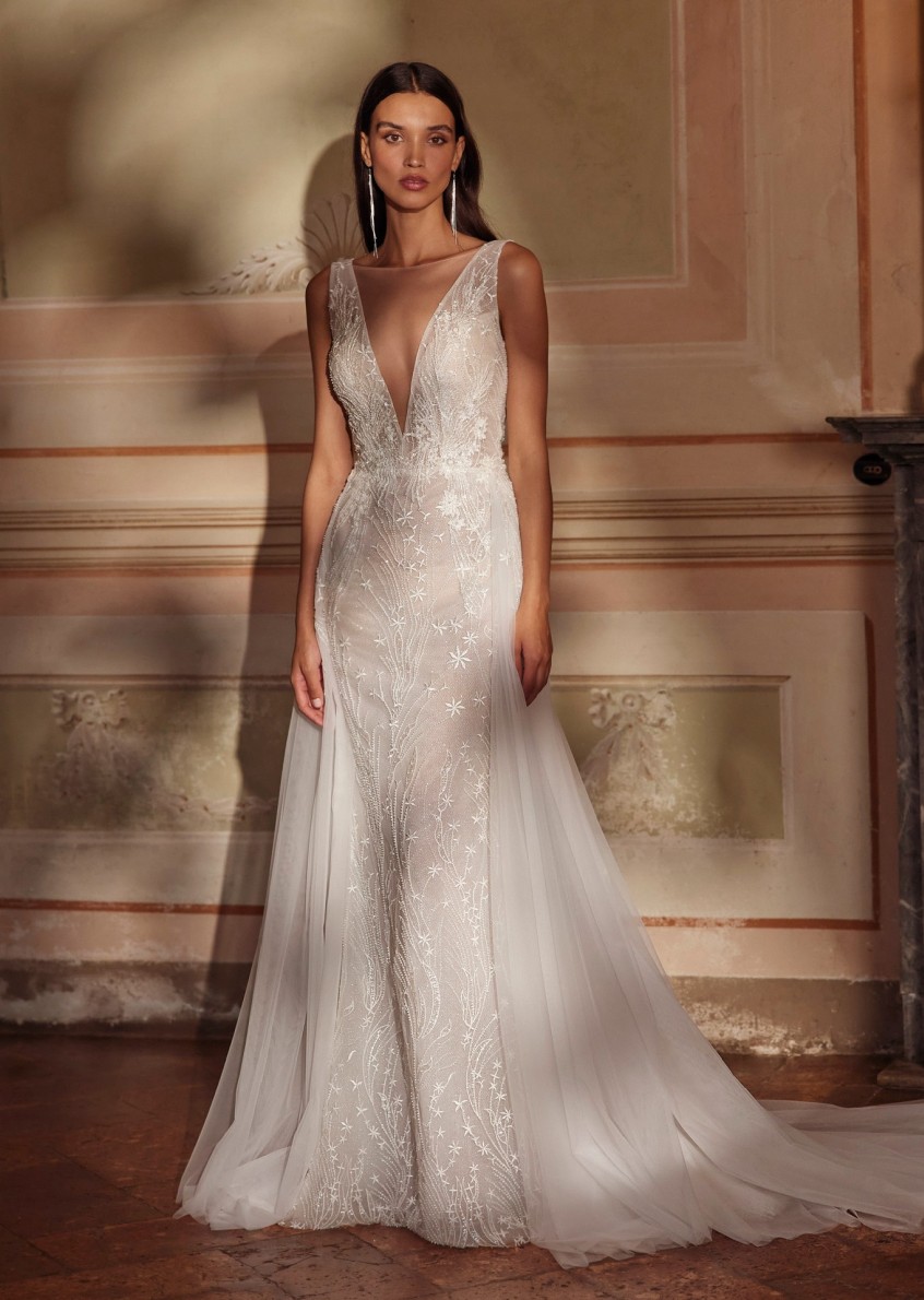 line-unique-wedding-dresses-wholesale-from-manufacturer-dominiss
