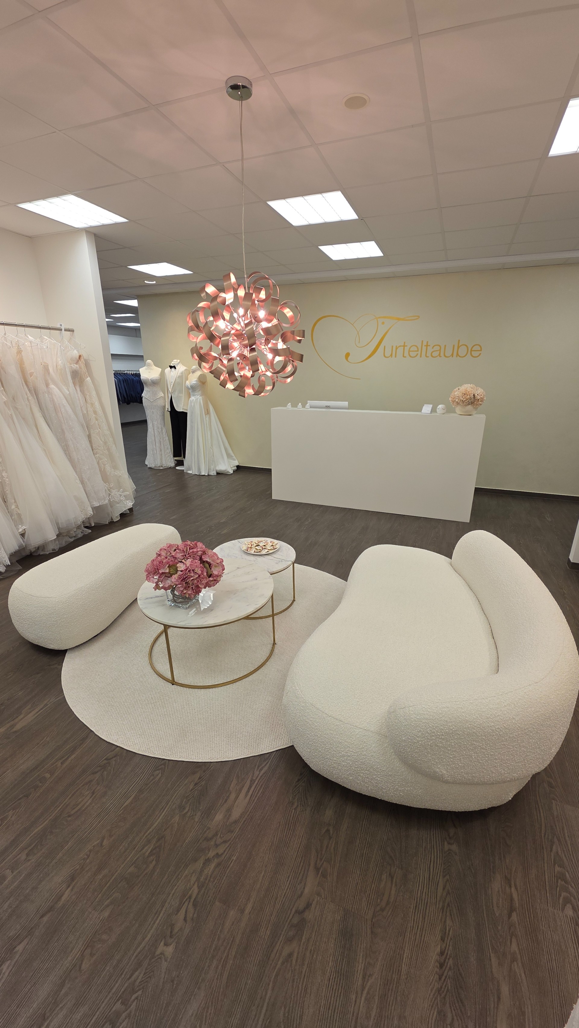 Turteltaube Hochzeitmoden